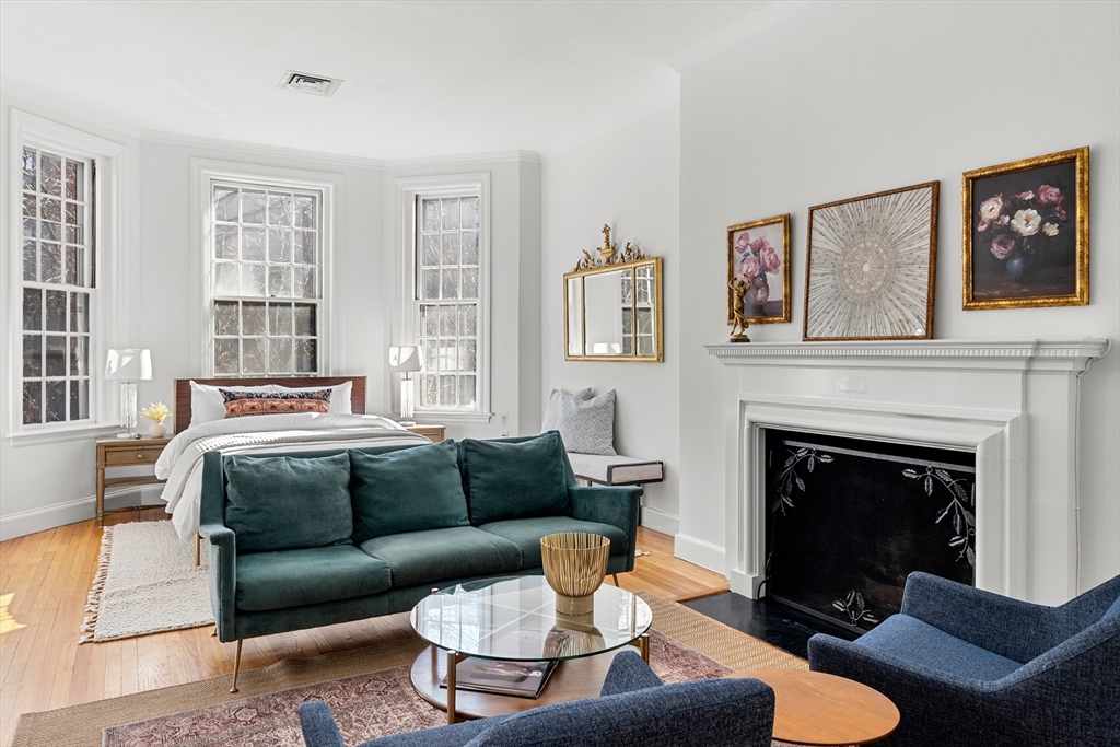 120 Beacon St, Back Bay