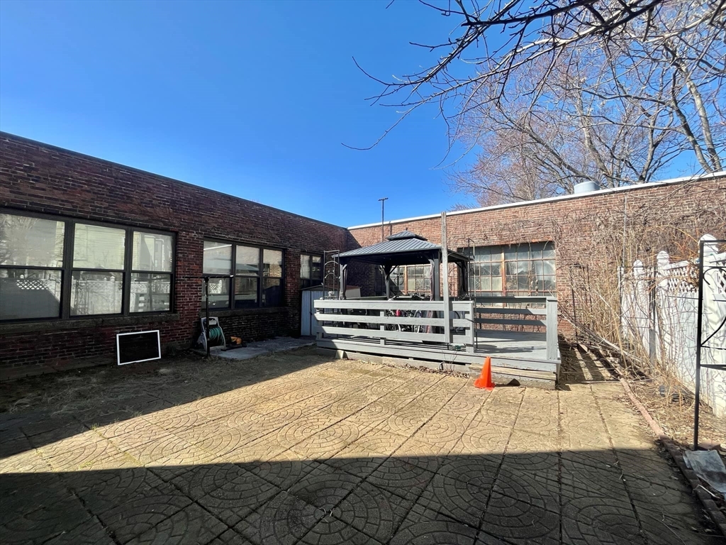 53 Bow, Union Square