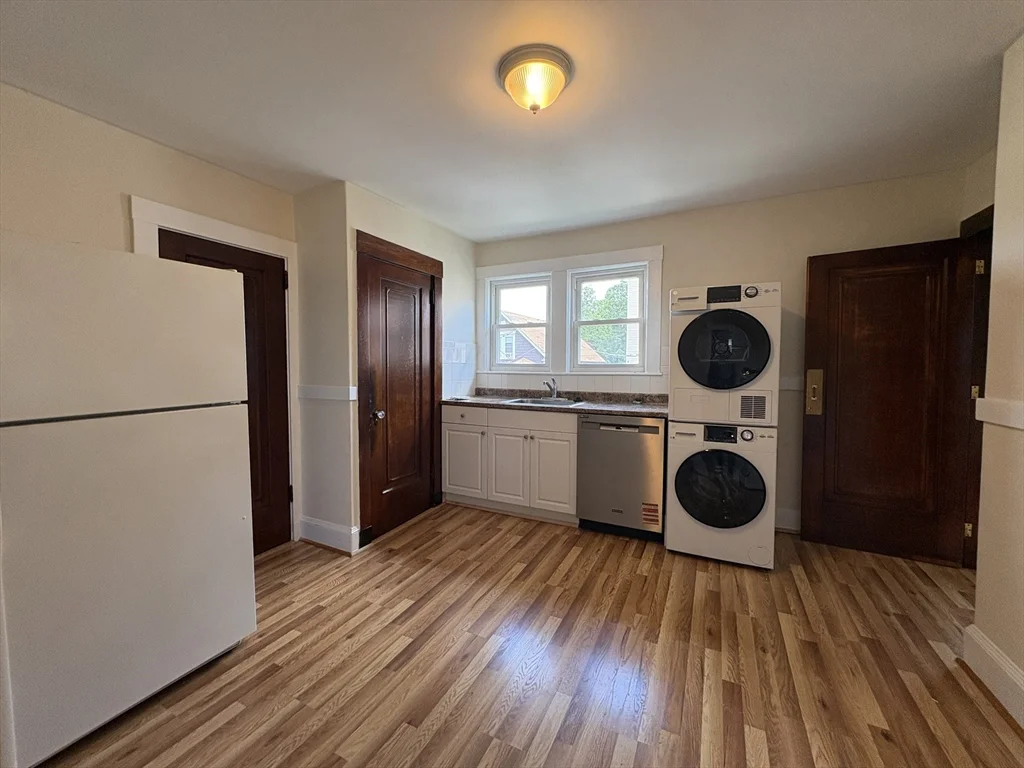 155-157 Hillside St, Mission Hill