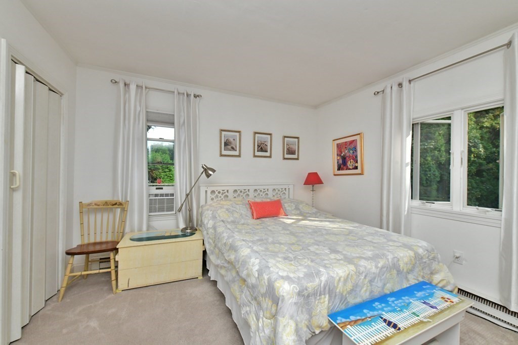 208 Standish Rd, Sagamore Beach