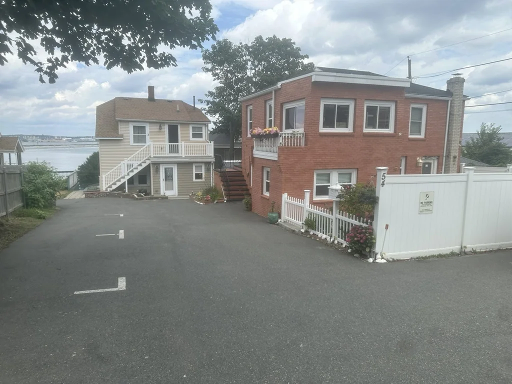 54 Lennox Ave, Nahant