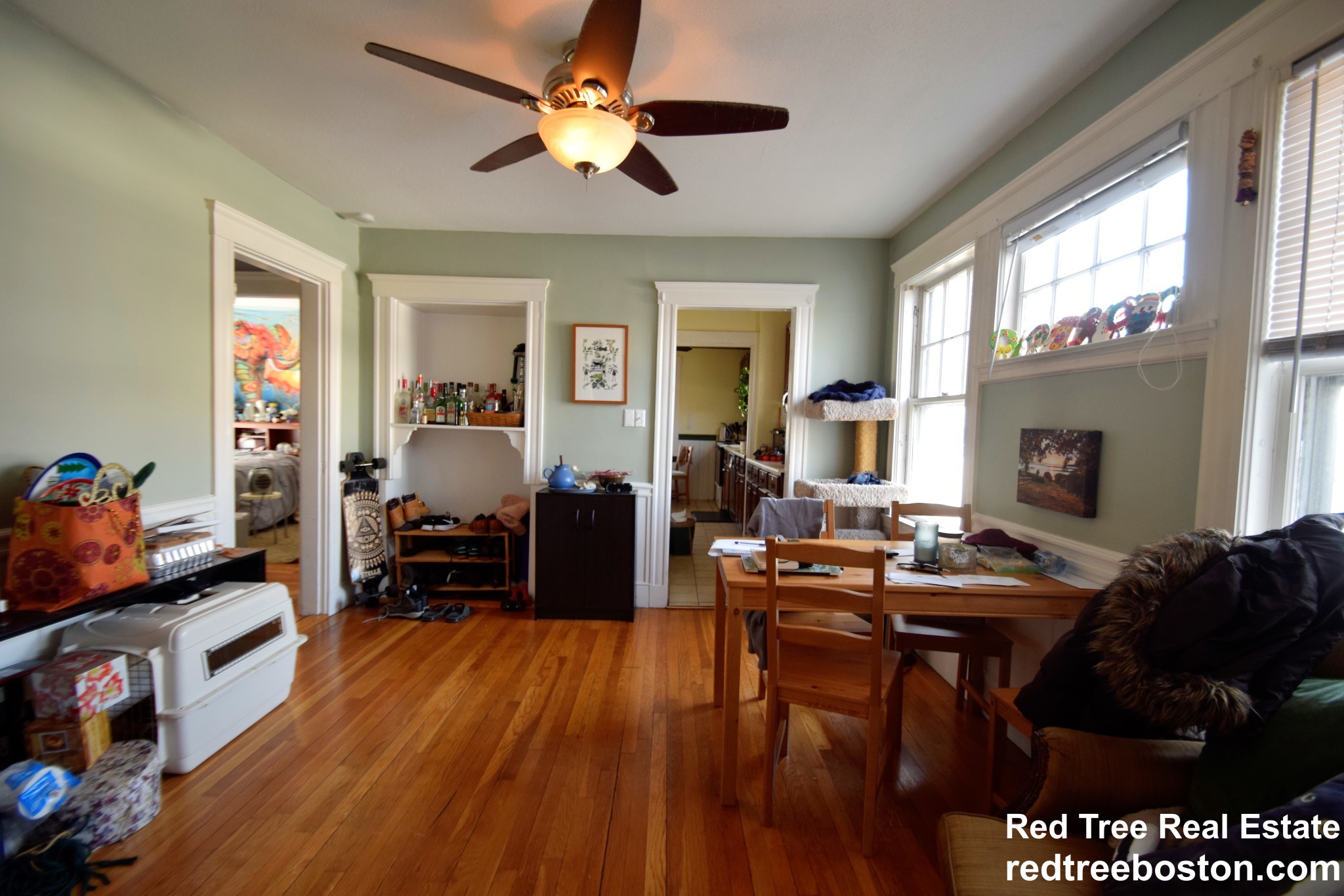 98 Beechcroft St, Brighton