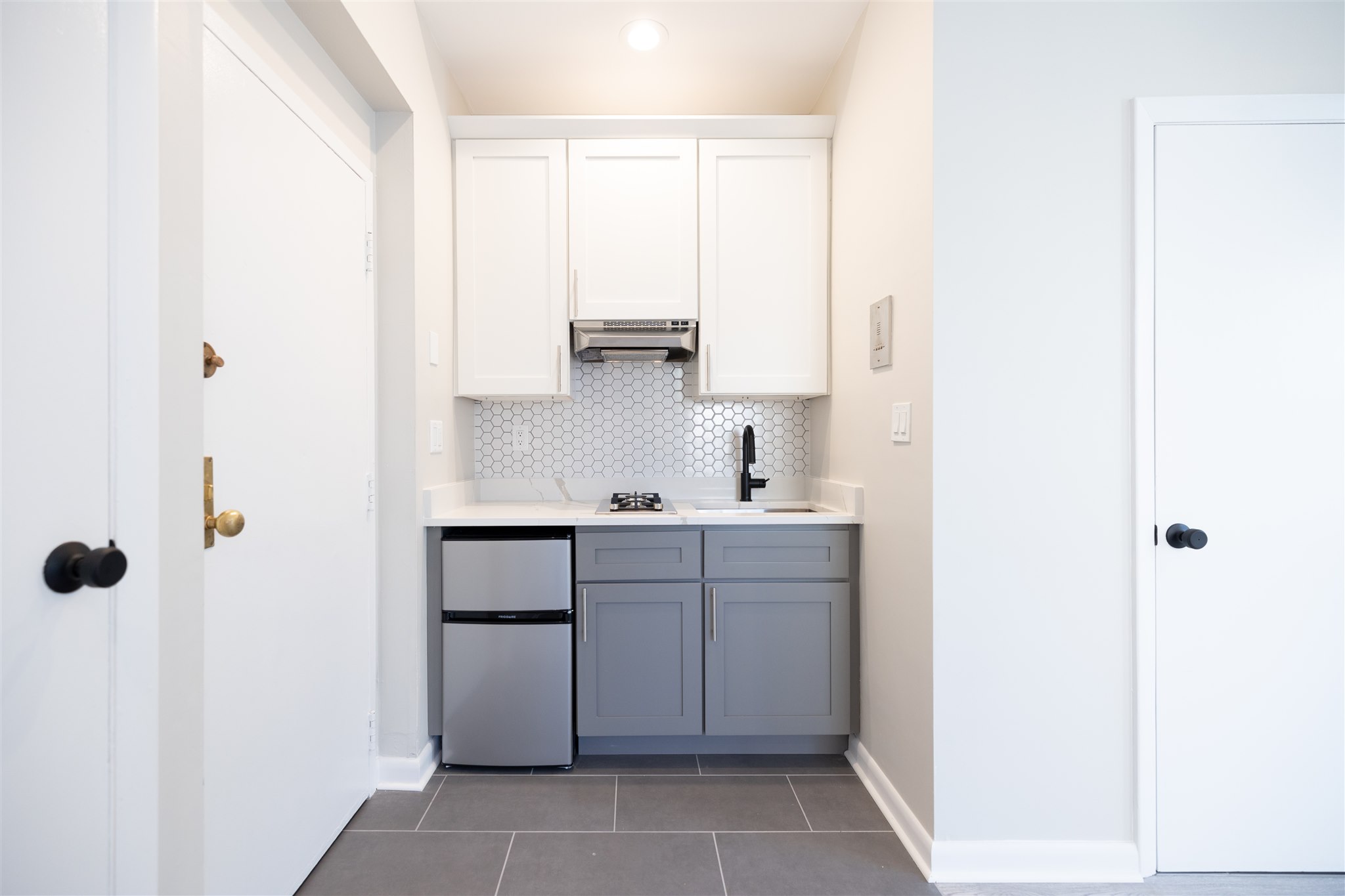 158 Saint Botolph St, Back Bay