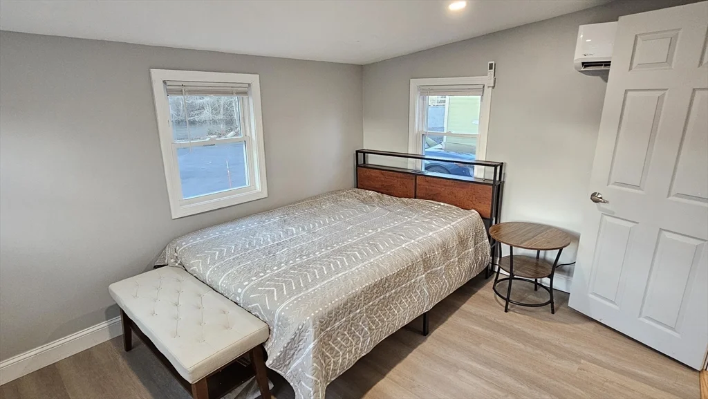 825 Scenic Hwy, Bourne