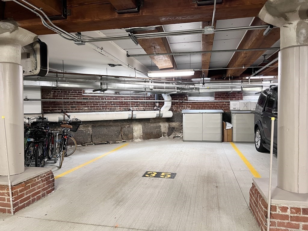 35 Channel Center St, Seaport District