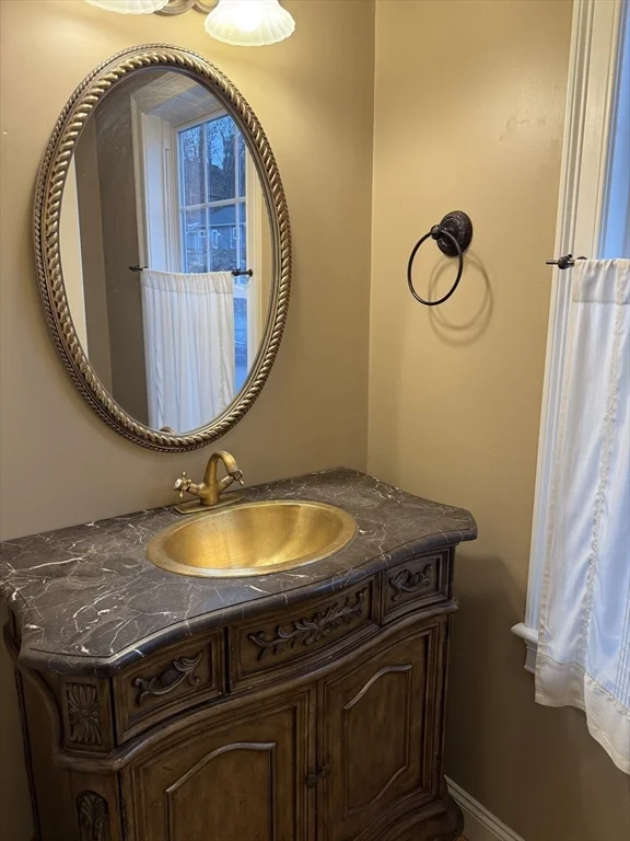 30 Johnson St, Worcester