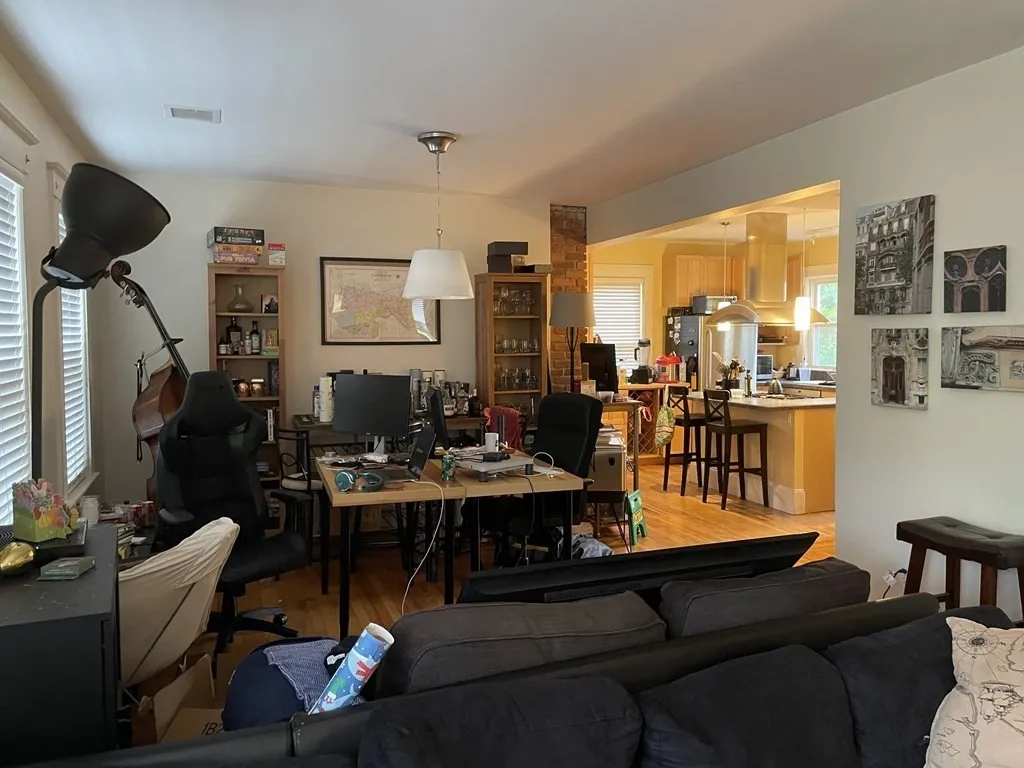 158 Hampshire St, Inman Square