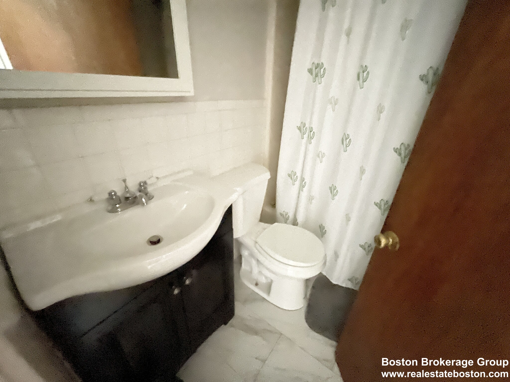 92 Hammond St, Roxbury