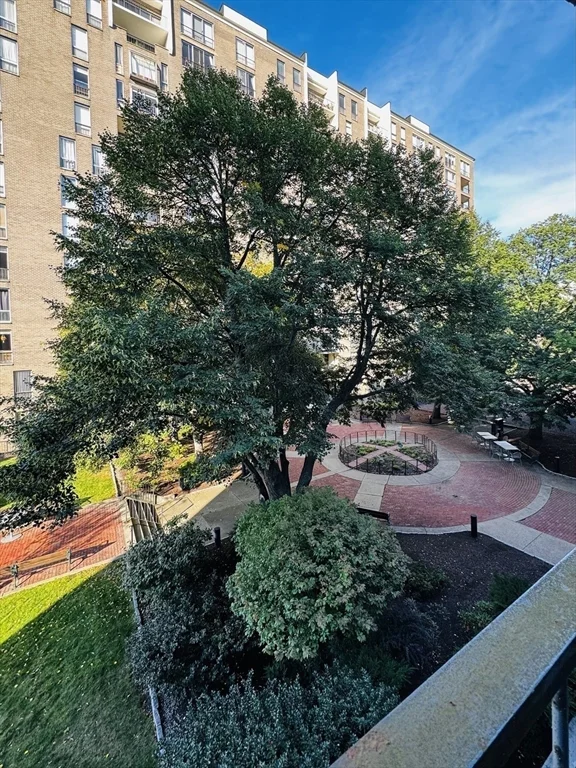 99 Pond Ave, Brookline Village