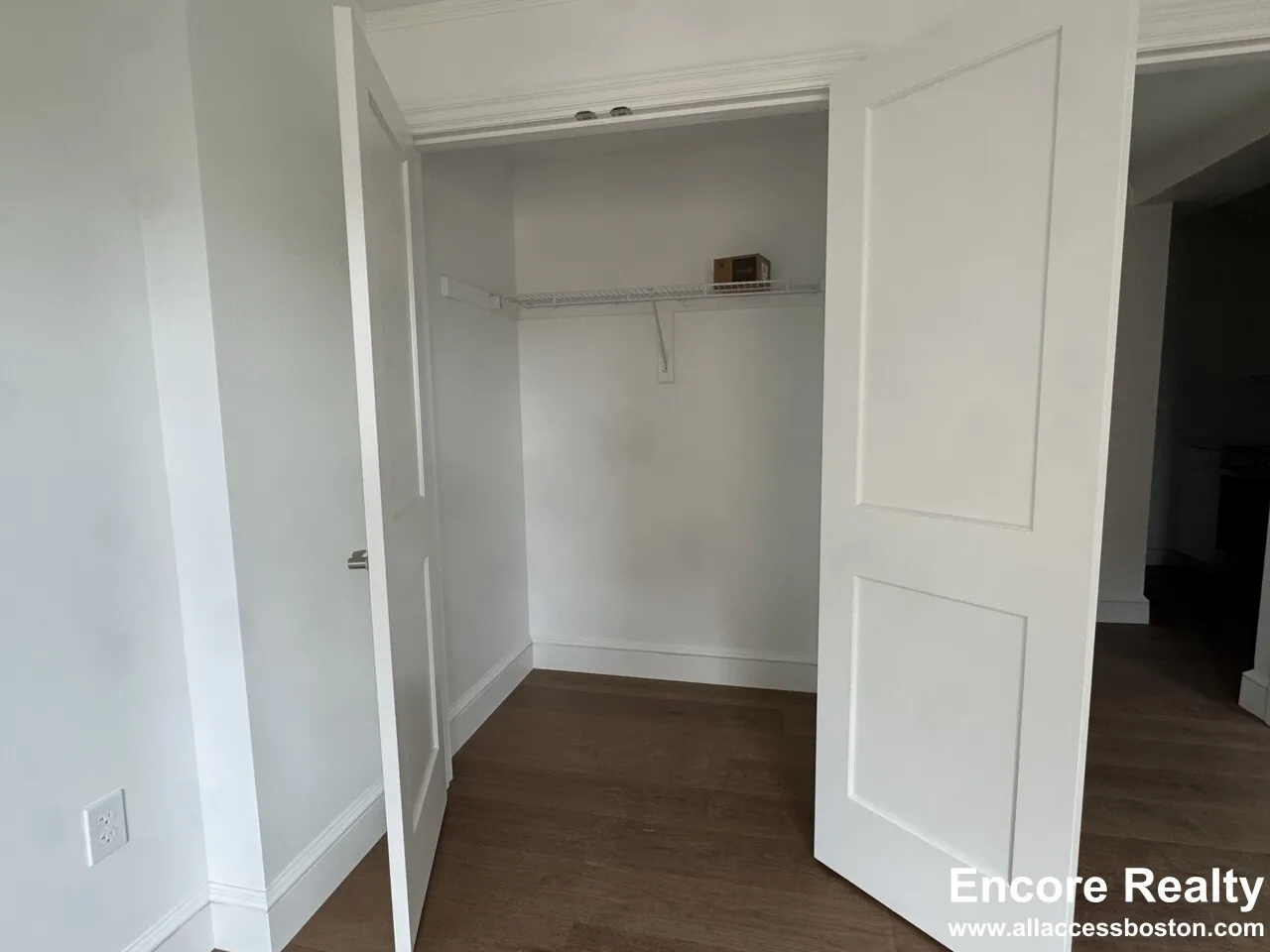 1200 Massachusetts Ave, Riverside