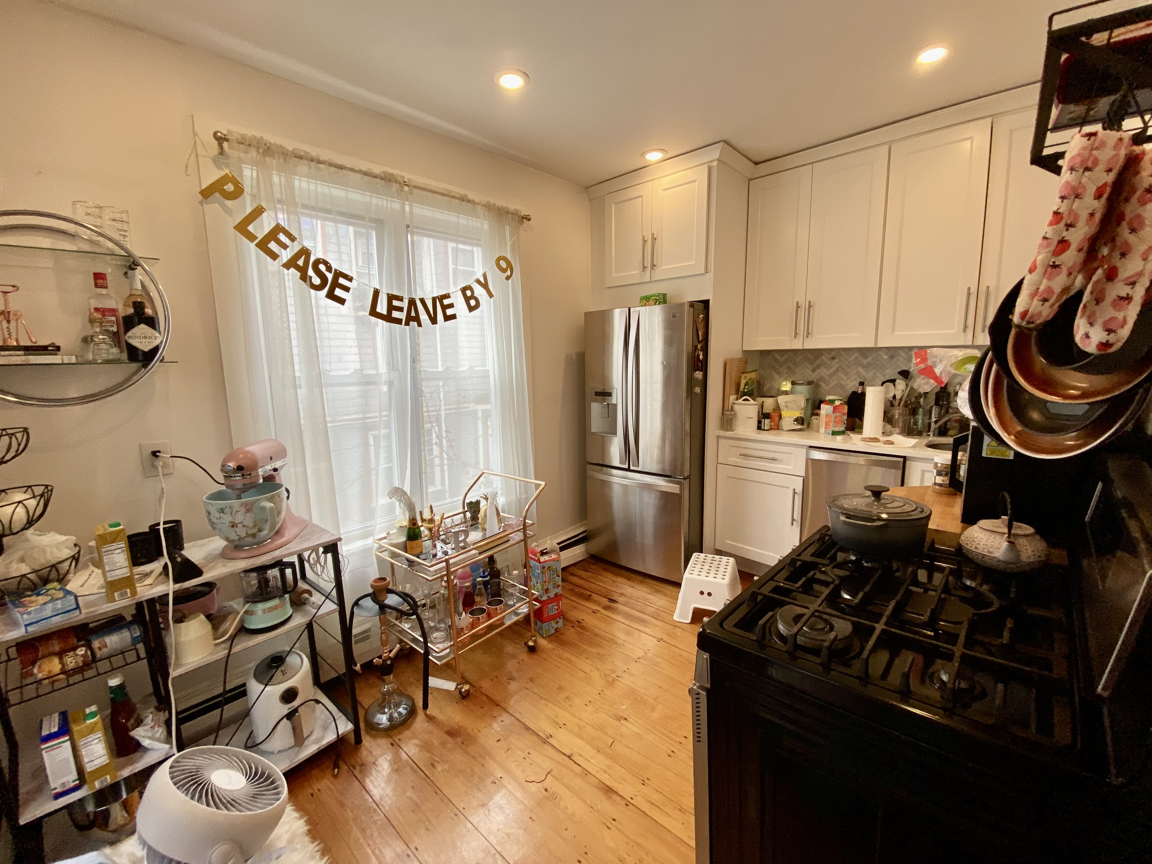 Studio bed, 1 bath apartment for rent at 41 Elmore St Unit 3, Roxbury — photo 2 of 10