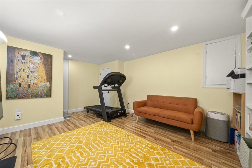 20-22 Popes Hill St, Dorchester