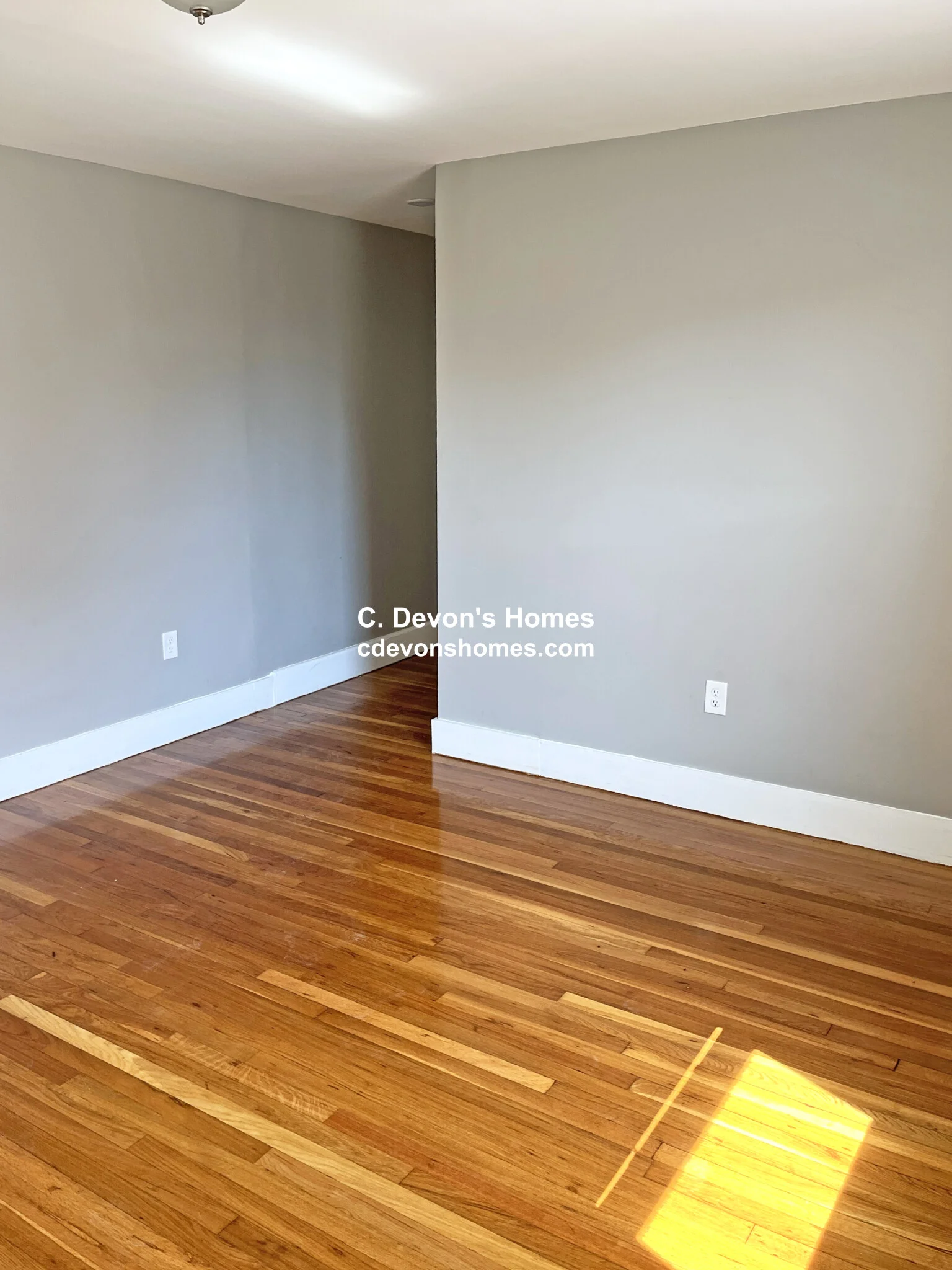 35 Burchstead Pl, Lynn