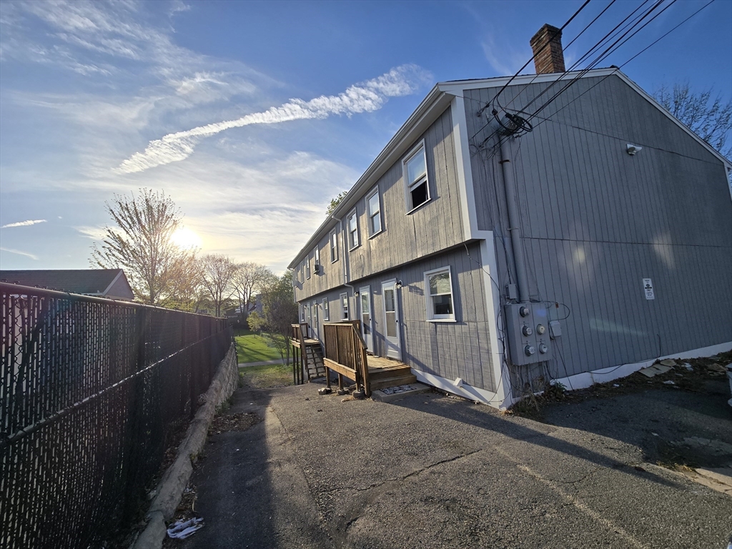 157 Third St, Leominster