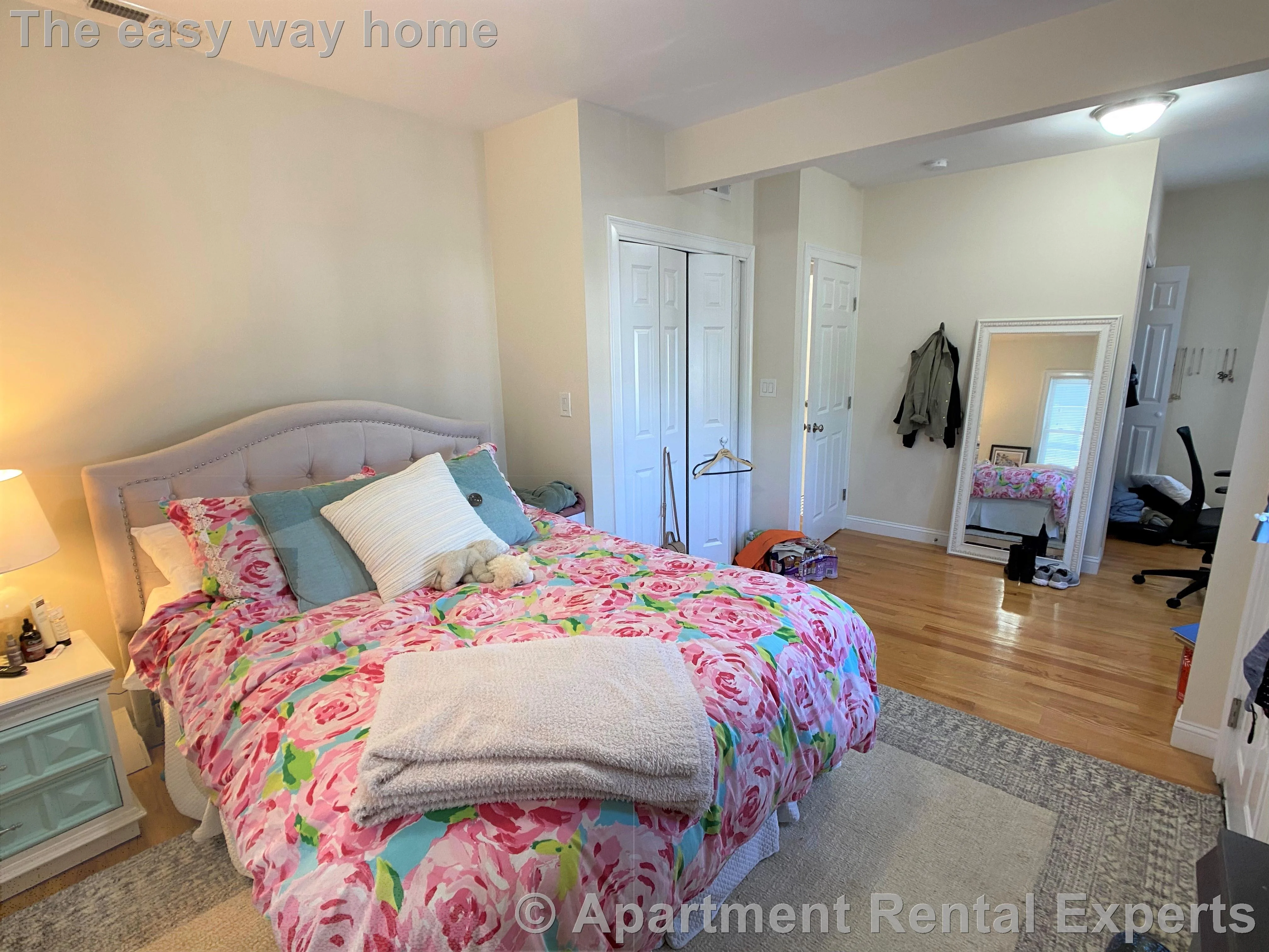 537 Main St, Magoun Square