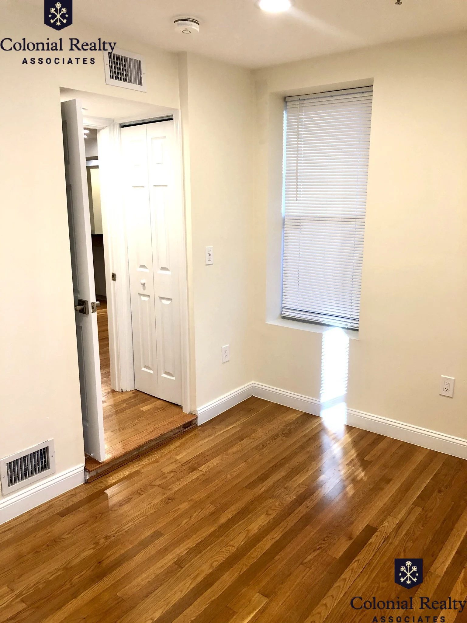 1805 Beacon St, Brookline