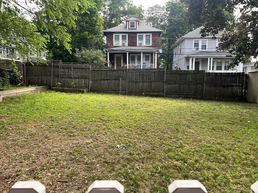 3 Allen Rd, Oak Square