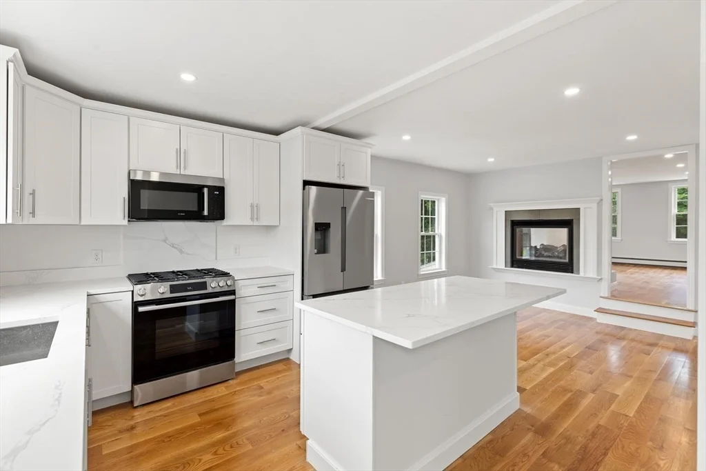 63 Pleasant St, Rowley