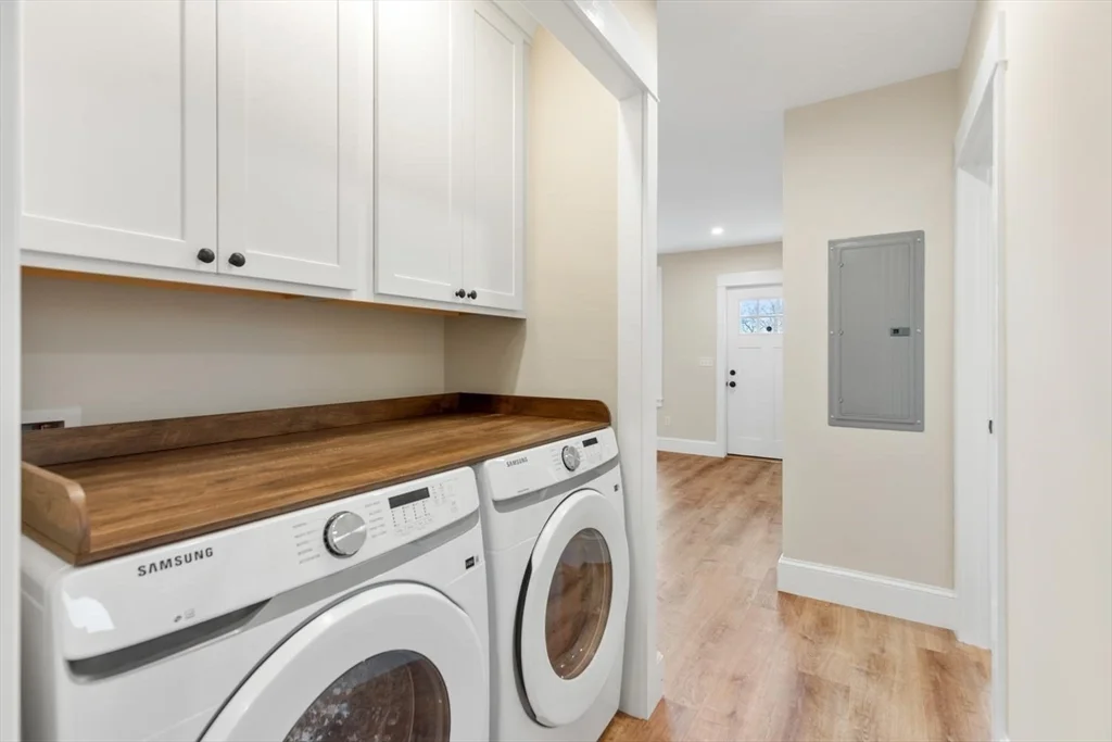 26 Lyndale, West Gloucester
