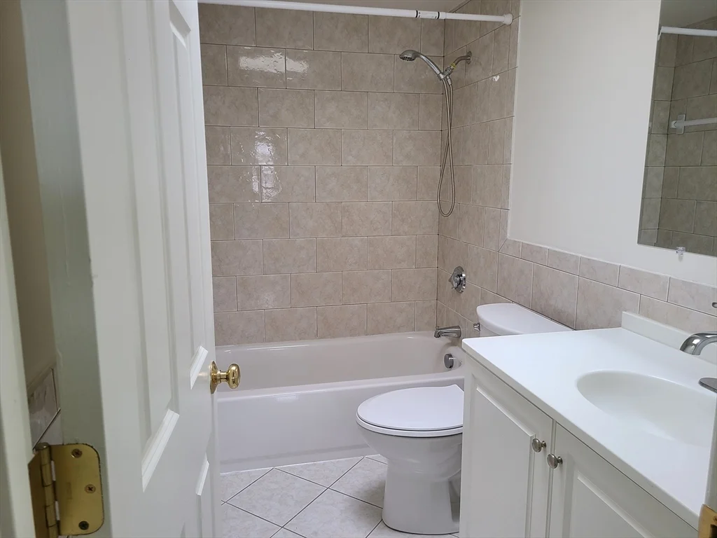 576 Washington St, Weymouth