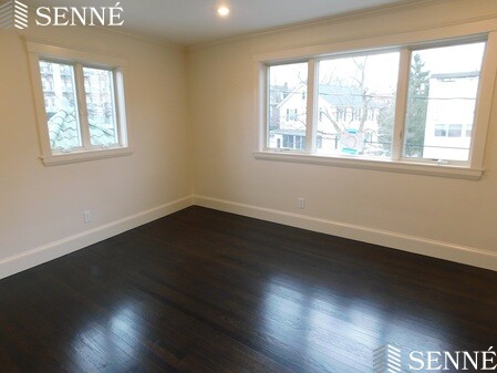 2 Bowdoin St, Neighborhood Nine