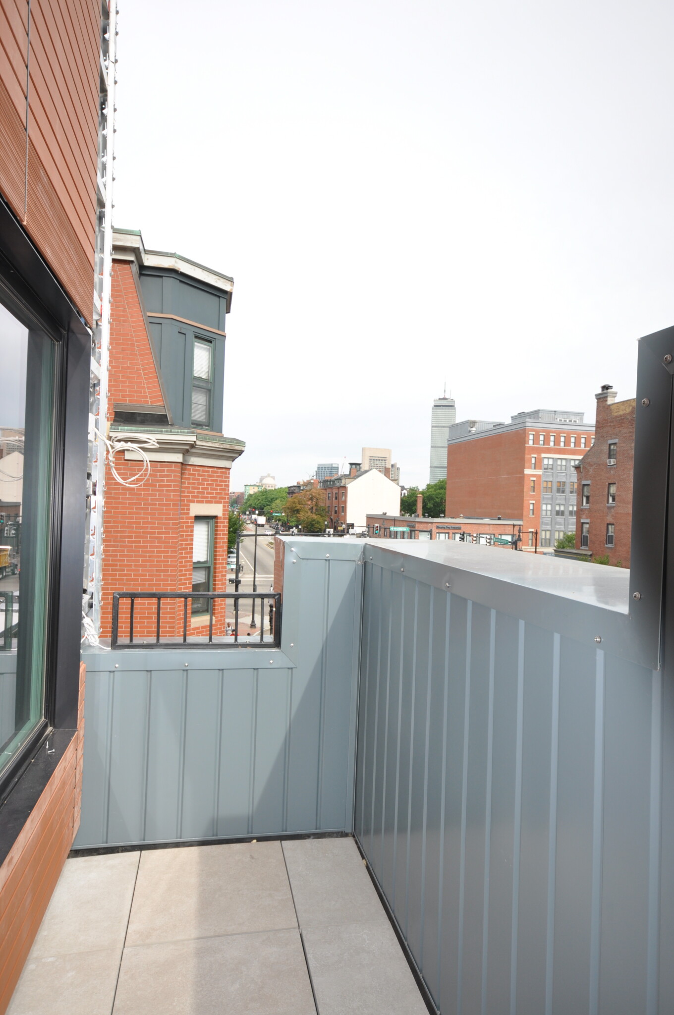 659 Massachusetts Ave, South End