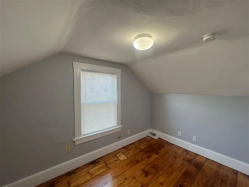 516 R Somerville Ave, Ward Two