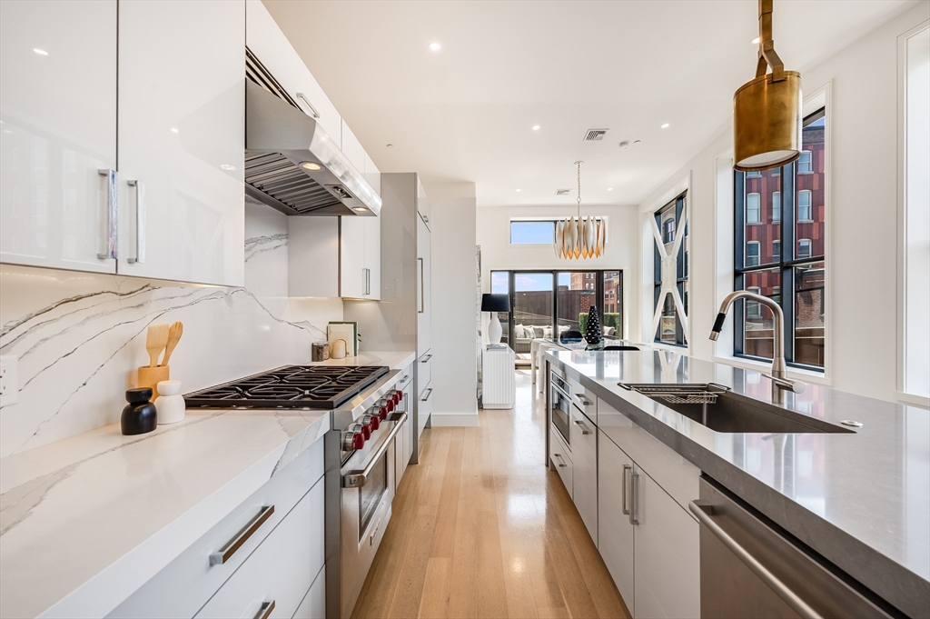 355 Congress, South Boston