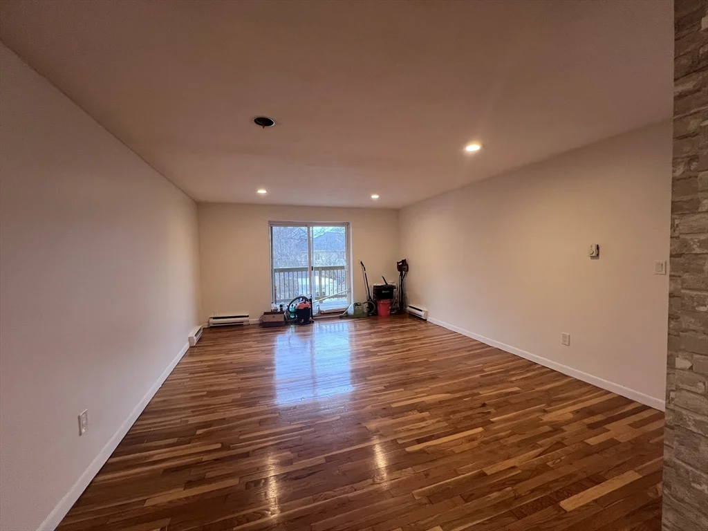 50 Seymour St, Roslindale