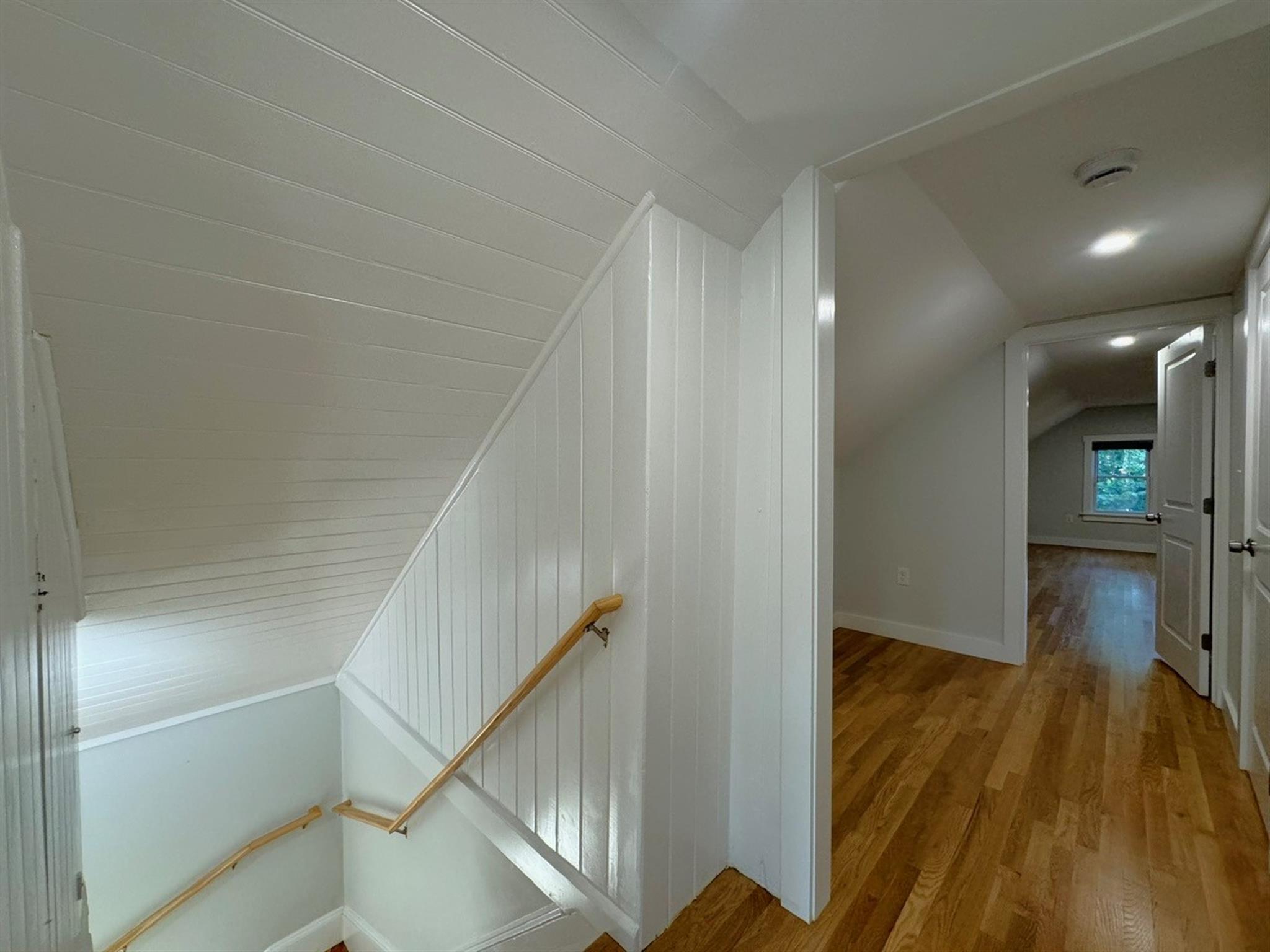 22 Harris Rd, Medford