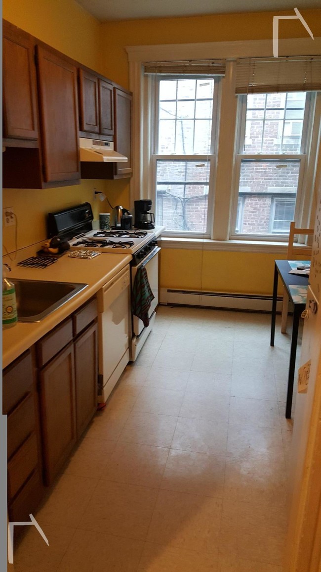 21 Sutherland Rd, Brighton