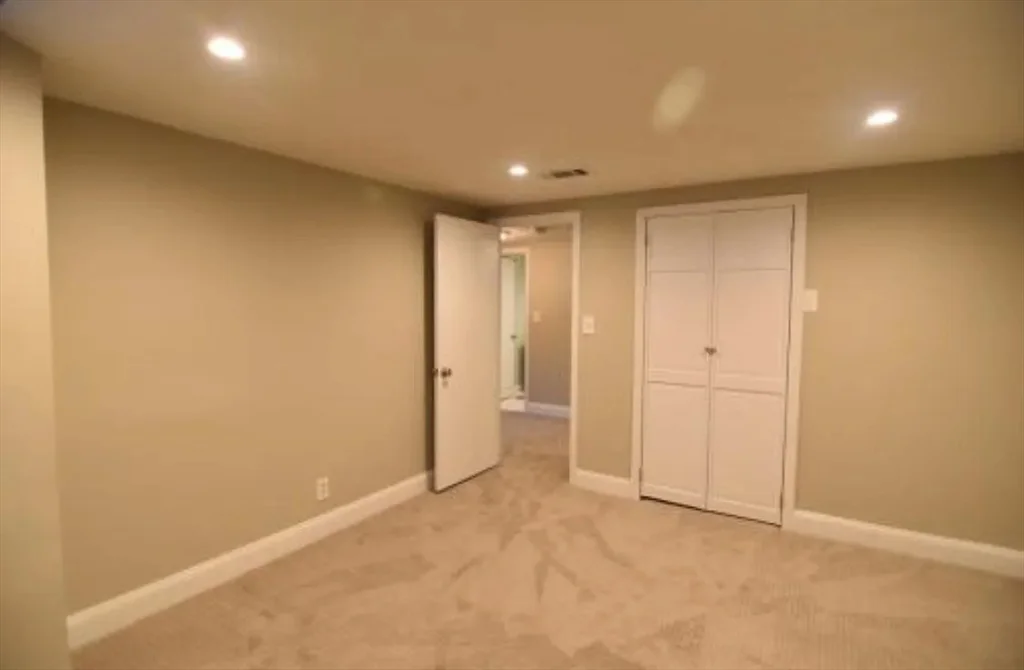 84 Gordon St, Allston