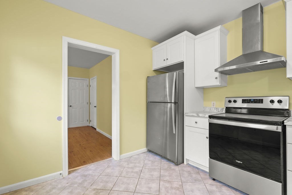 10 Cottage St, Attleboro Falls