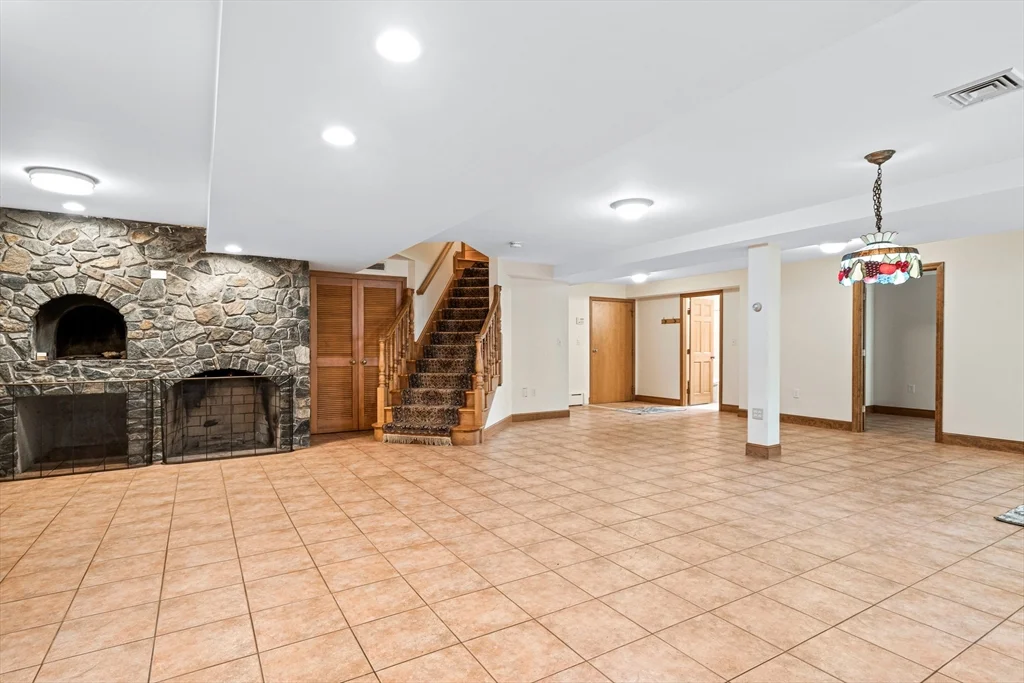 282 High St, Winchester