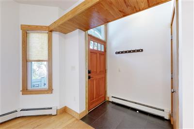 180 Columbia St, The Port