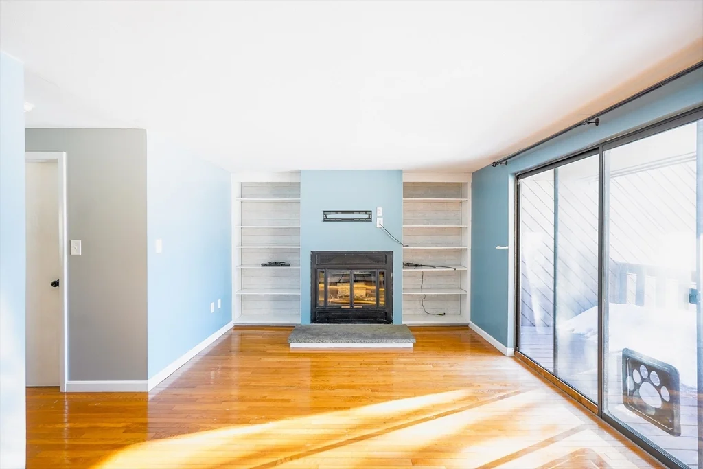 40 Spring Cove Rd, Nashua