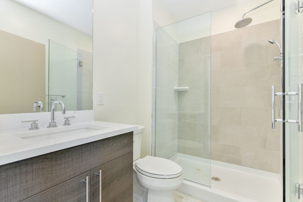 400 Dorchester St, South Boston