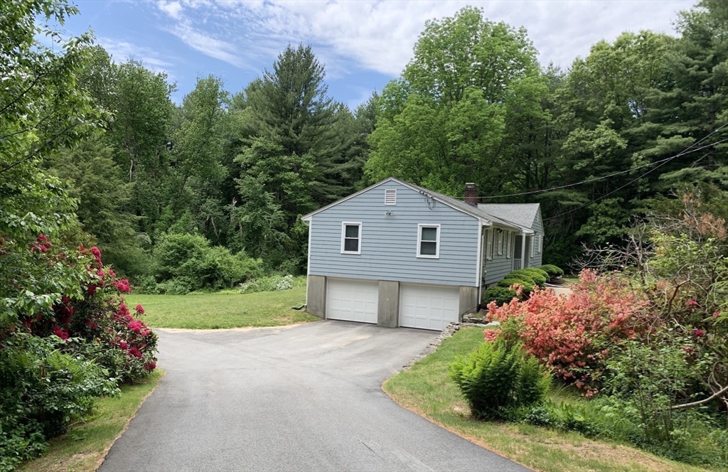 21 Hillside Rd, Lincoln