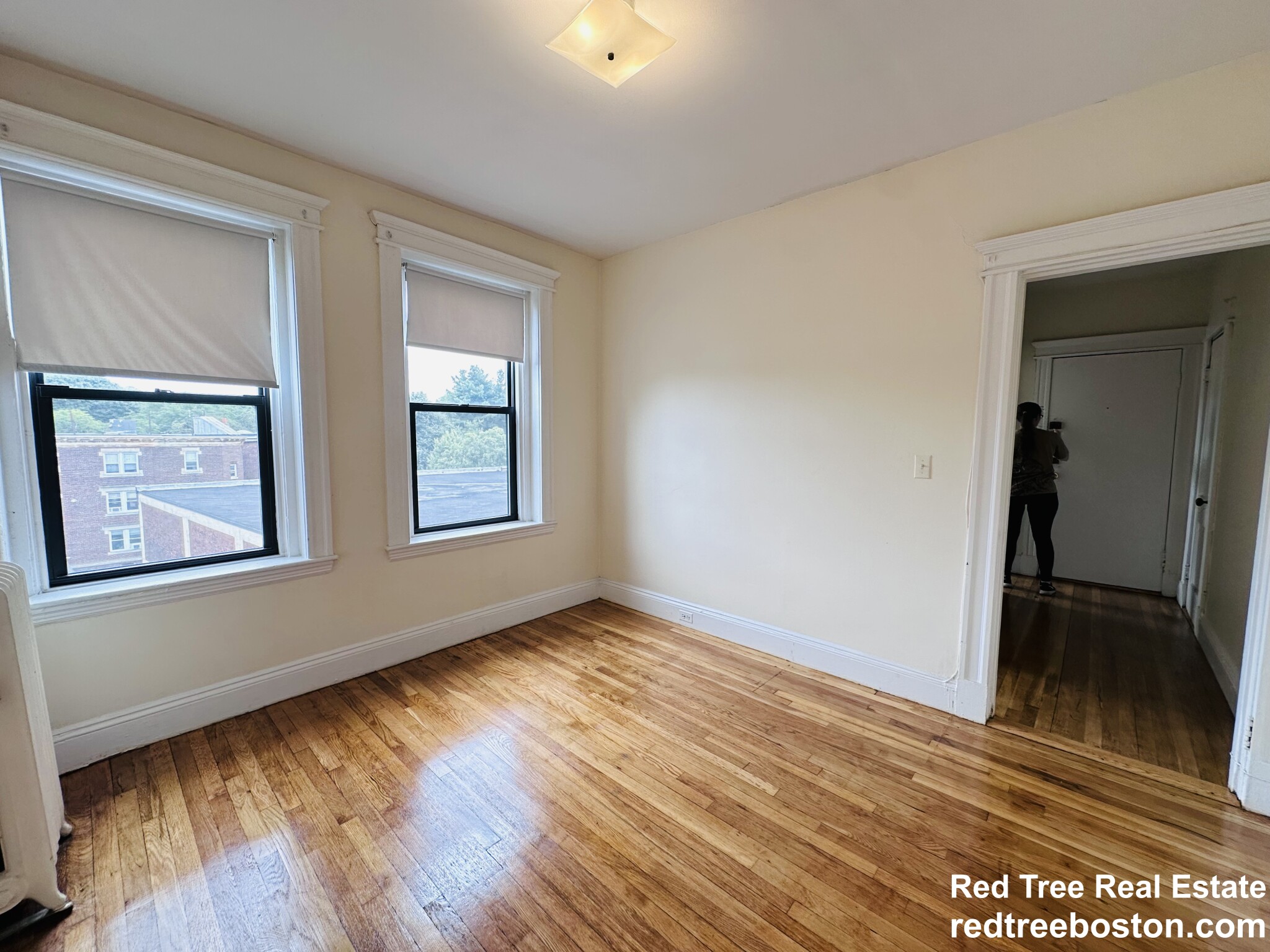 1144 Commonwealth Ave, Allston