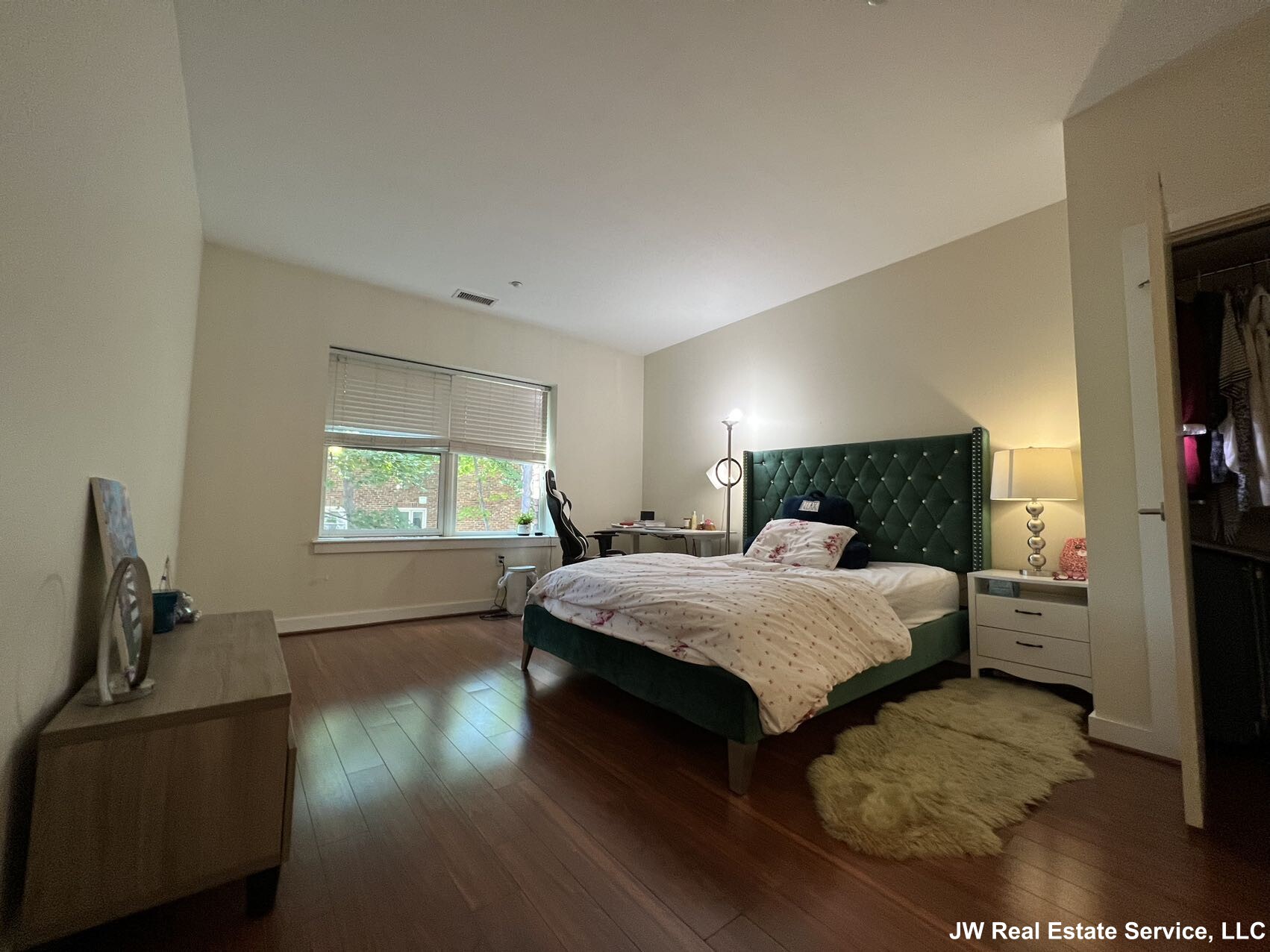 99 Chestnut Hill Ave, Brighton