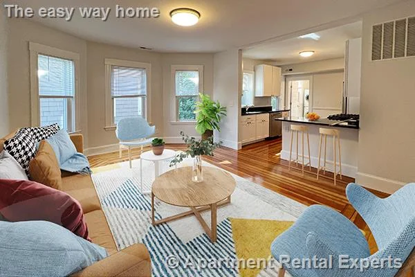17 Ashland St, Porter Square