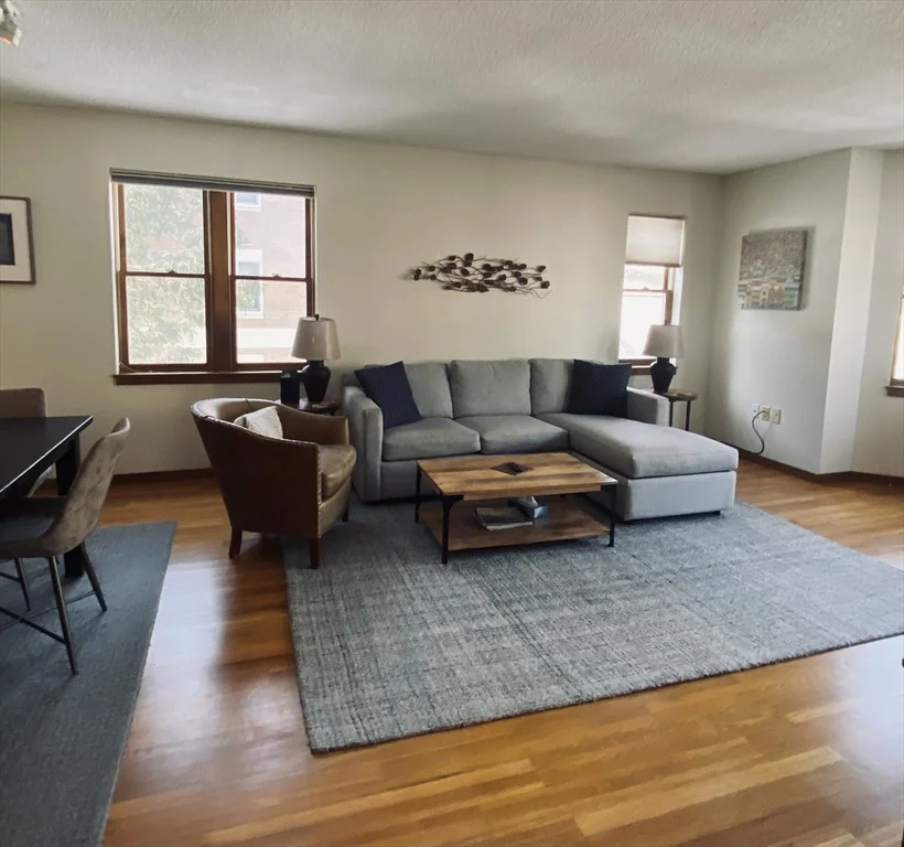 22 Parkman, Coolidge Corner