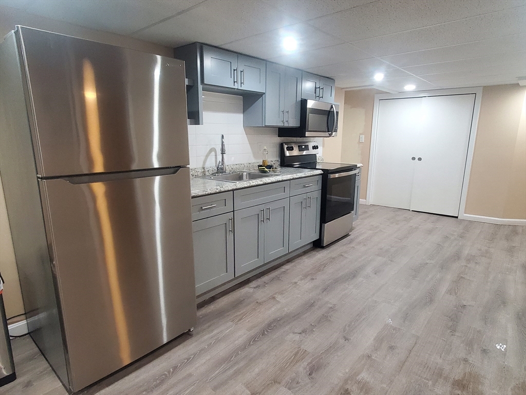 374 Bowdoin St, Dorchester