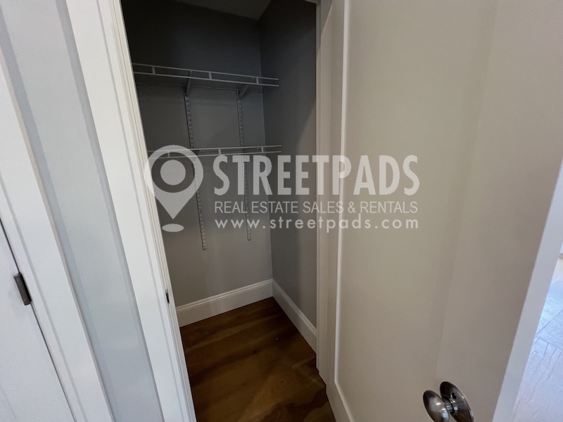 51 Fairbanks St, Brighton