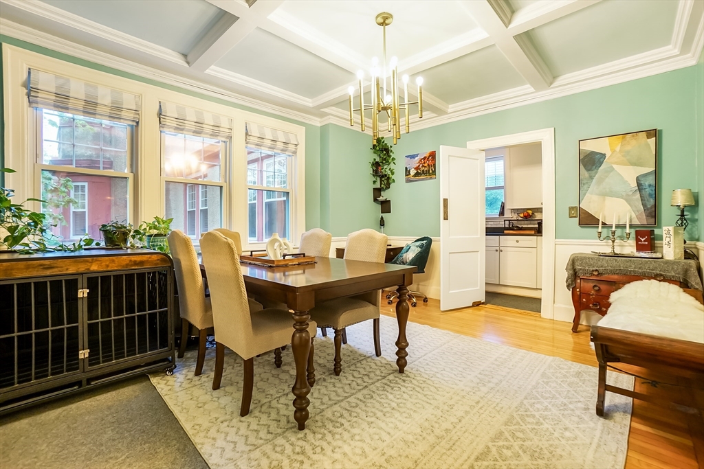 569 Franklin St, Melrose