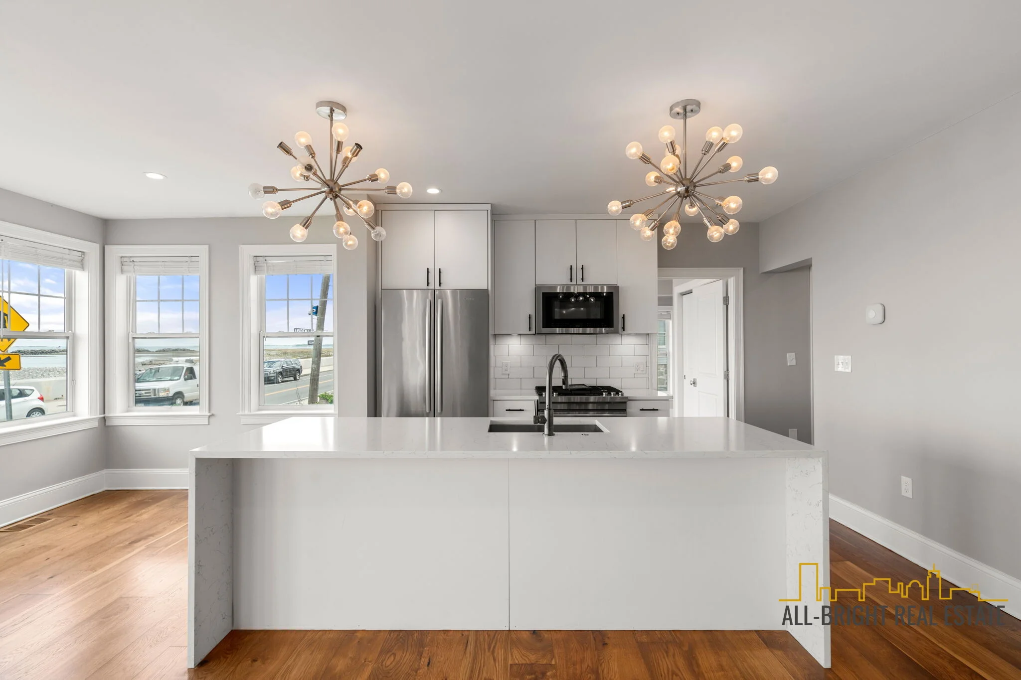 176 Winthrop Shore Dr, Winthrop