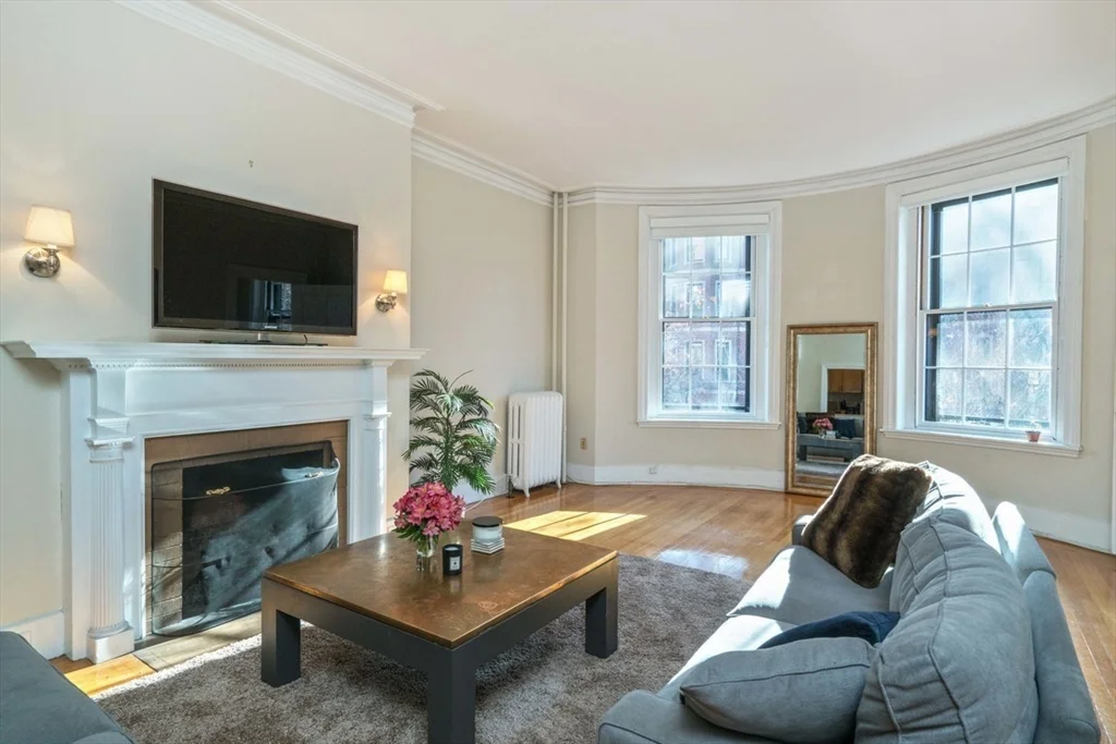 77 Marlborough St, Back Bay