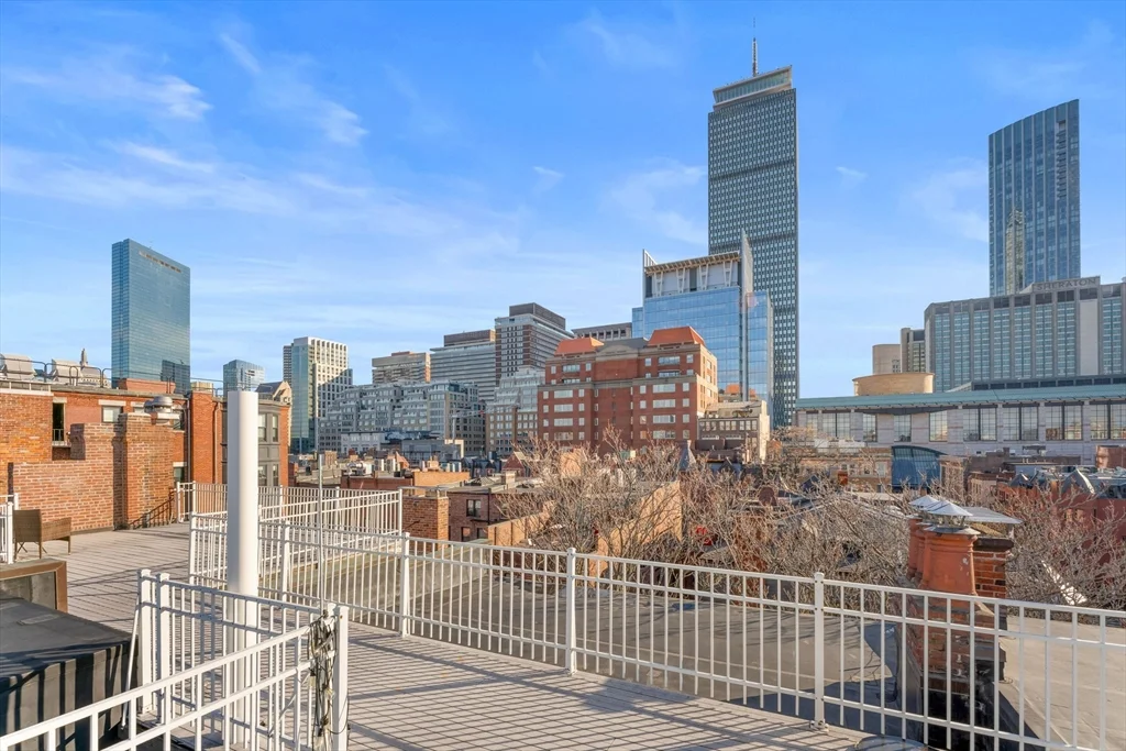 280 Commonwealth Ave, Back Bay