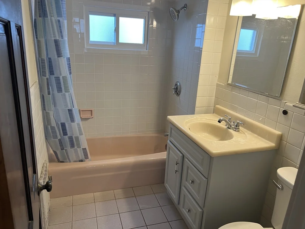 24-26 Marshall St, Medford