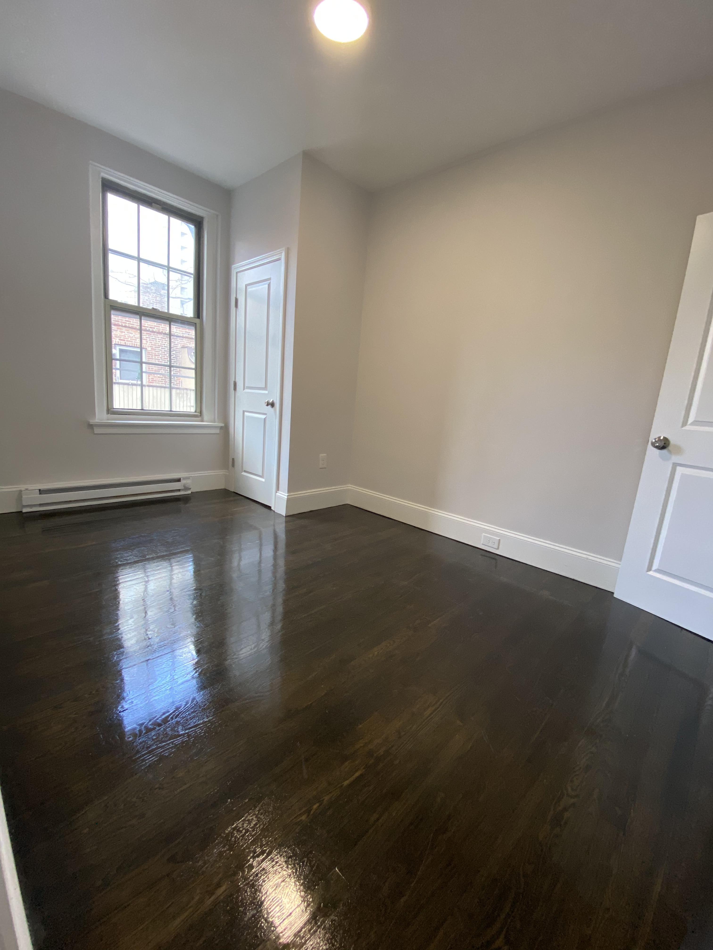 52 Clearway St, Back Bay